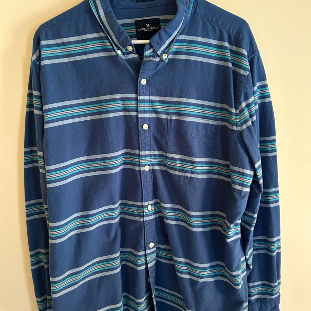 Men’s American Eagle Outfitters Blue striped long sleeve Men’s shirt XL